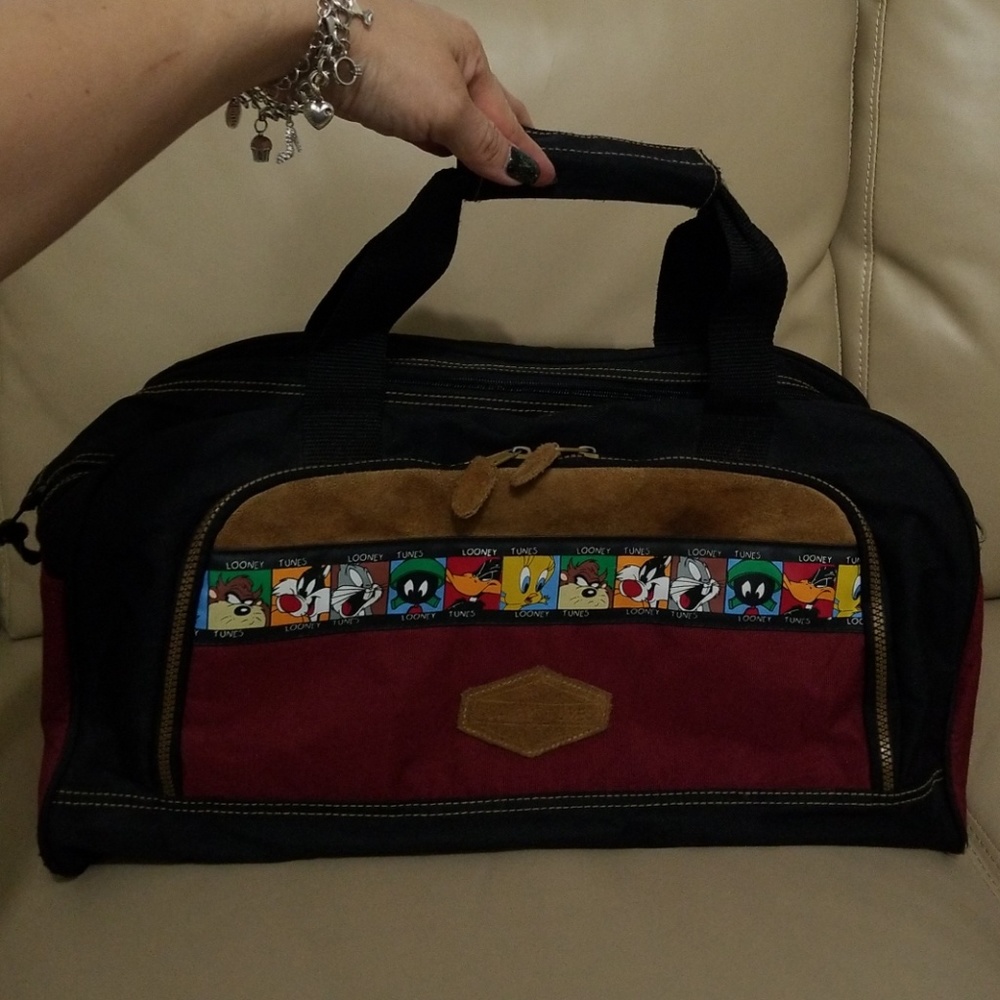 Looney Tunes Vintage Duffle